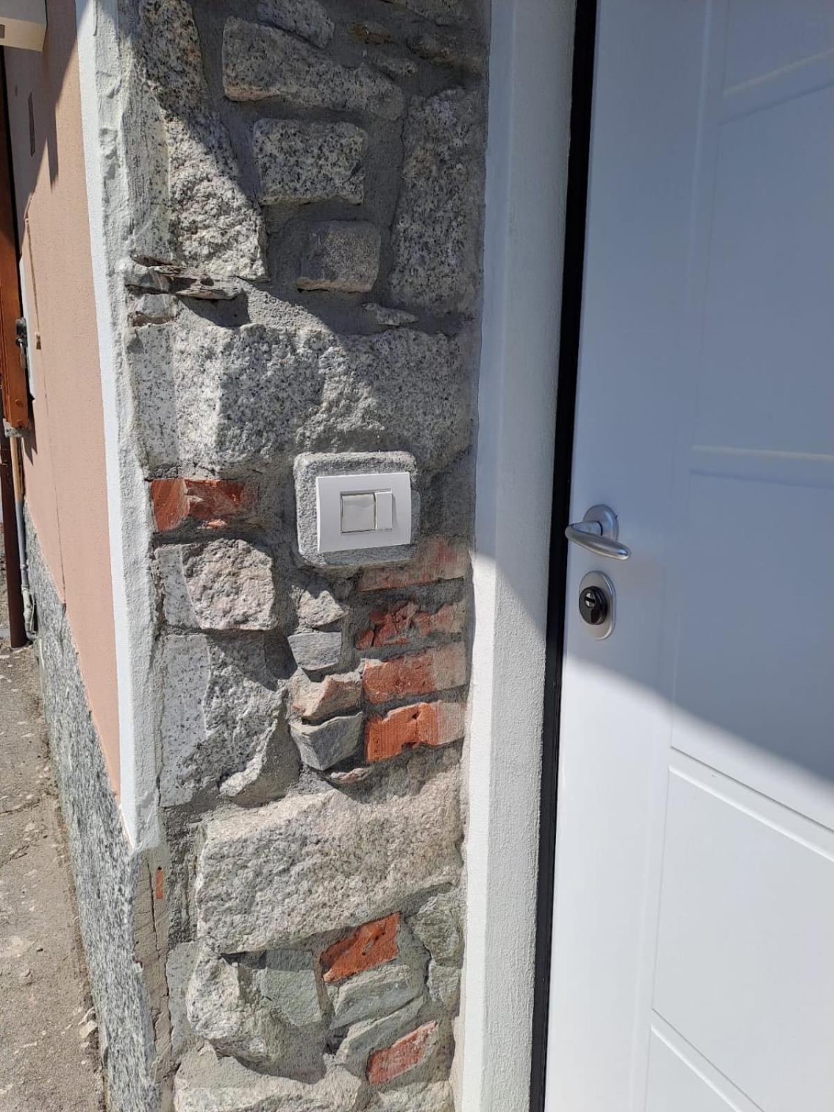 Stone House Villa San Maurizio D'opaglio Exterior foto